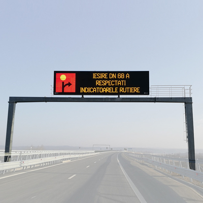 Schermo autoalimentato solare del rimorchio dei segnali stradali di EN12966 25mm VMS LED