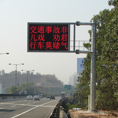 I segni di VMS dell'autostrada di colore pieno 16mm l'esposizione di messaggio di sicurezza stradale