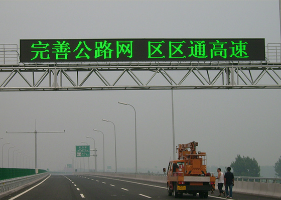 L'autostrada VMS della strada principale di P16 P20 firma il bordo all'aperto del LED Digital