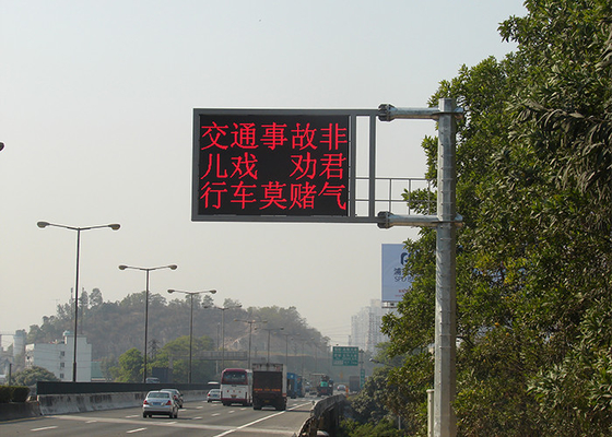 L'autostrada VMS della strada principale di P16 P20 firma il bordo all'aperto del LED Digital