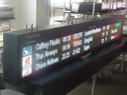 esposizione di LED di colore pieno di 1200*1200mm per informazioni di volo dell'aeroporto