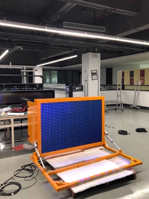 Schermo di visualizzazione del LED del camion di Digital dei segni del rimorchio di P16mm P31mm VMS