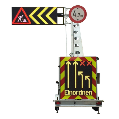 Il rimorchio mobile del veicolo dei cartelloni pubblicitari P16 ha montato l'esposizione di LED