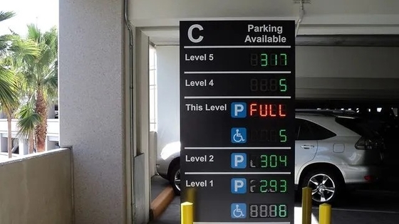 Esposizione di LED di colore pieno di alta luminosità EN12966 P12 per il parcheggio